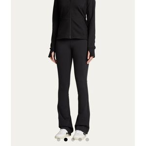 Alo Yoga Airbrush High Waist Bootcut Legging in Black (S)